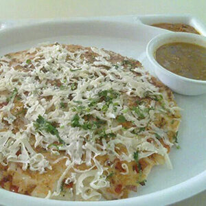 Cheese Uthappam With Coconut Chutney Ana Samber / แผ่นแป้งหน้าชีส